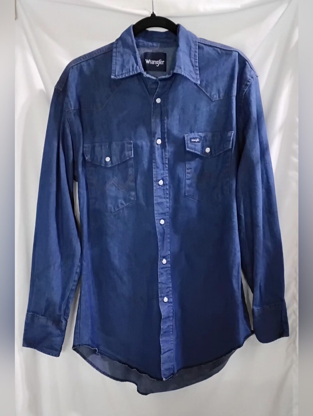 Wrangler Men’s Indigo Button-Front Western Shirt